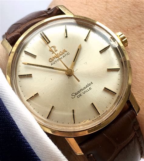 omega de oro antiguo|omega seamaster precio.